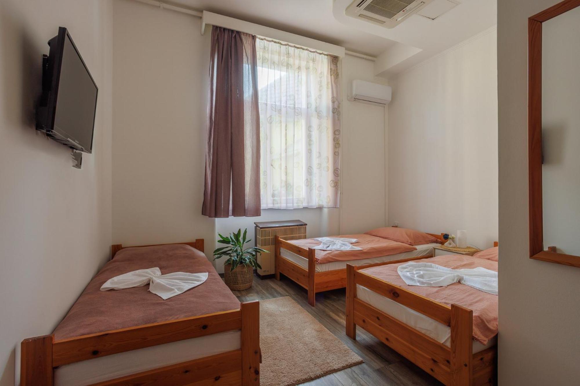 Harang Panzio Bed & Breakfast Gyomaendrőd Eksteriør bilde